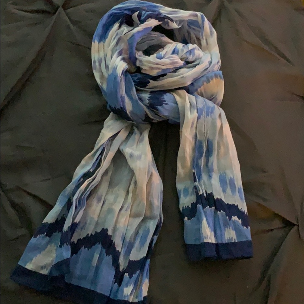 Fashion scarf